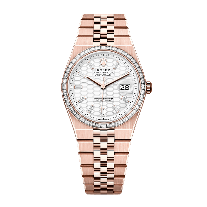 Land-Dweller 36 Everose gold and diamonds